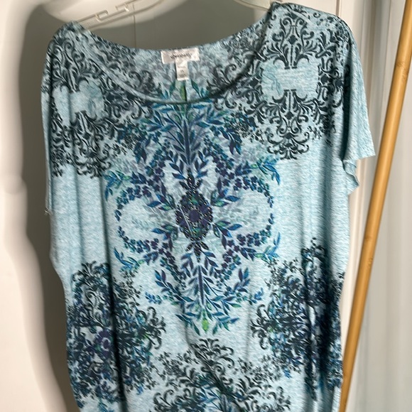 Dressbarn Blue Patterned Women's Top size 2X - Picture 2 of 11